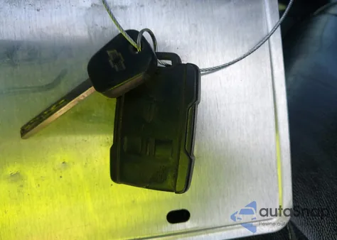 2018 Chevrolet Silverado C1500 Lt z USA, uszkodzony, nr VIN 3GCPCREC1JG425382